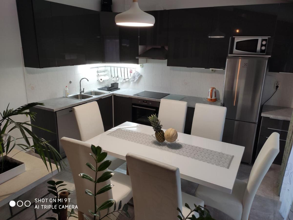 מאקרסקה Apartment Burich מראה חיצוני תמונה