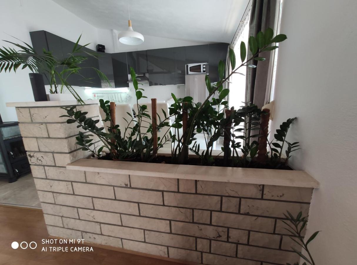 מאקרסקה Apartment Burich מראה חיצוני תמונה